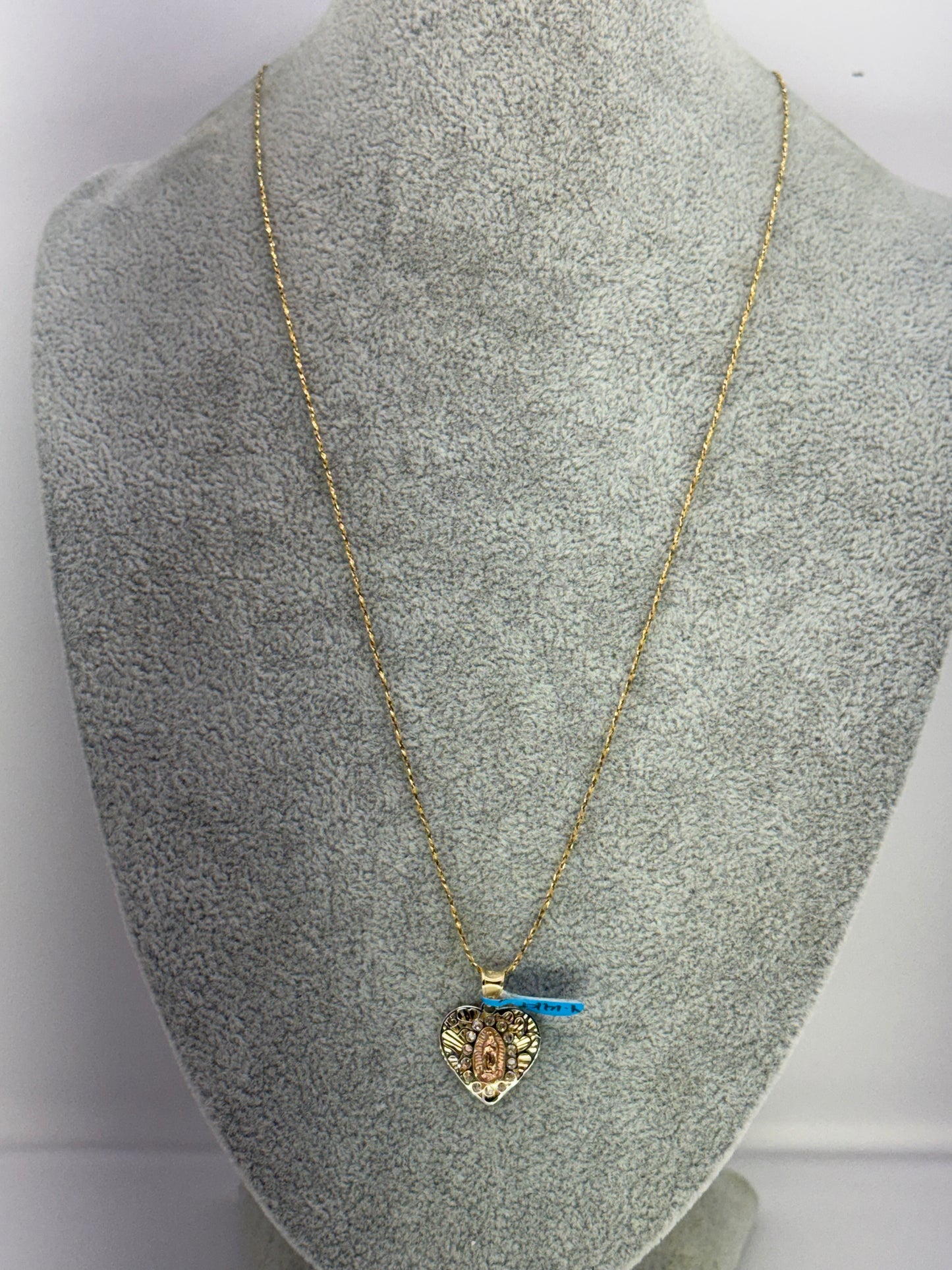 19" 14k gold necklace w/14k gold charm