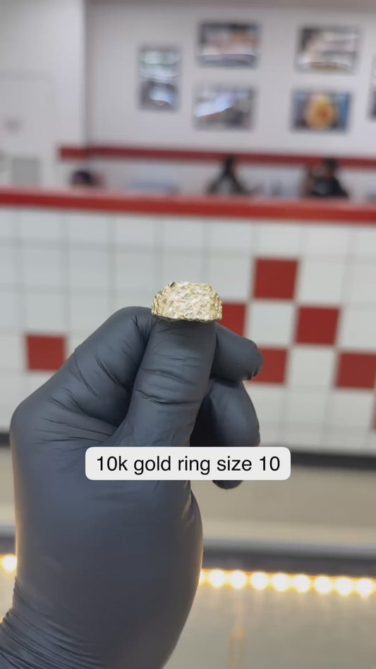 10k Gold Nugget Style Ring size 10
