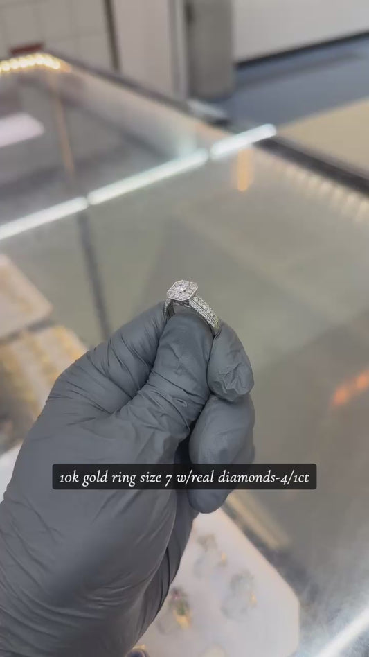 10k gold ring size 7 w/real natural diamonds-4/1ct