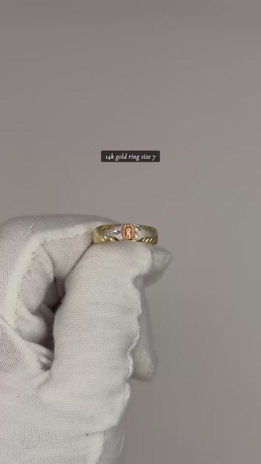 14k gold ring size 7 Virgen De Guadalupe