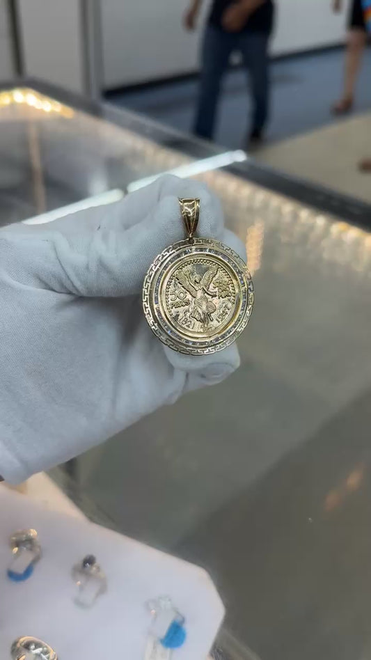 1.5” 14k gold pendant with cz